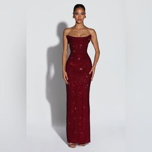 MIRABELLA MAXI DRESS - BURGUNDY